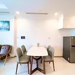 Căn hộ Vinhome Central Park-TJ Apartment