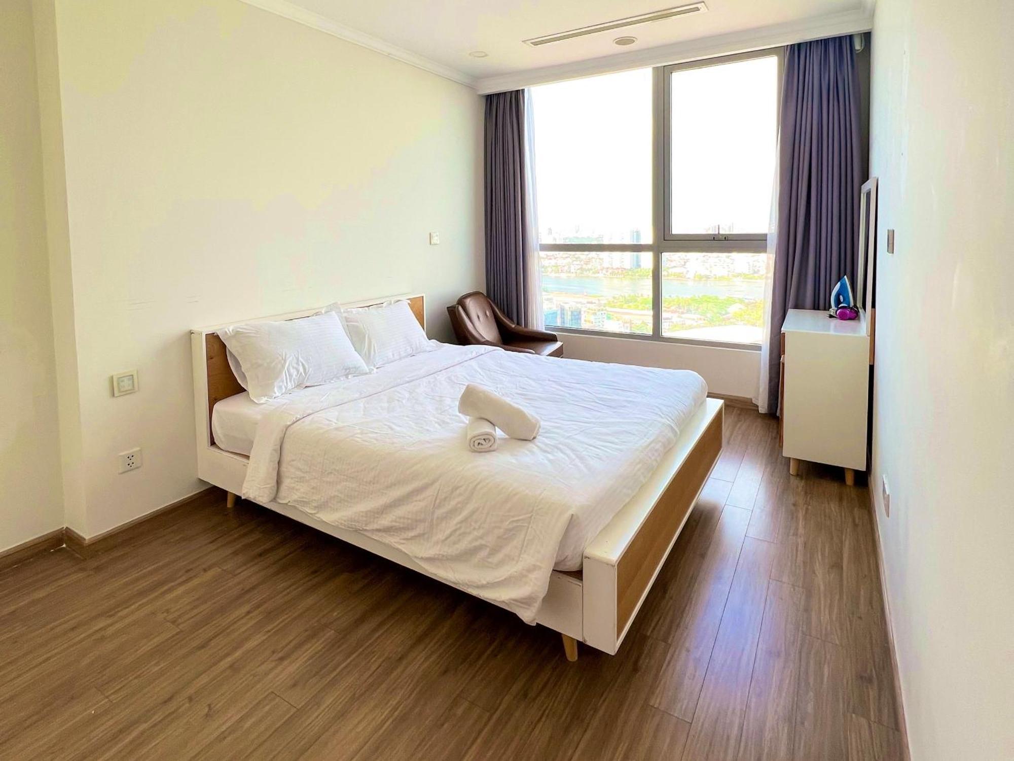 Căn Hộ Vinhome Park-tj * TP. Hồ Chí Minh